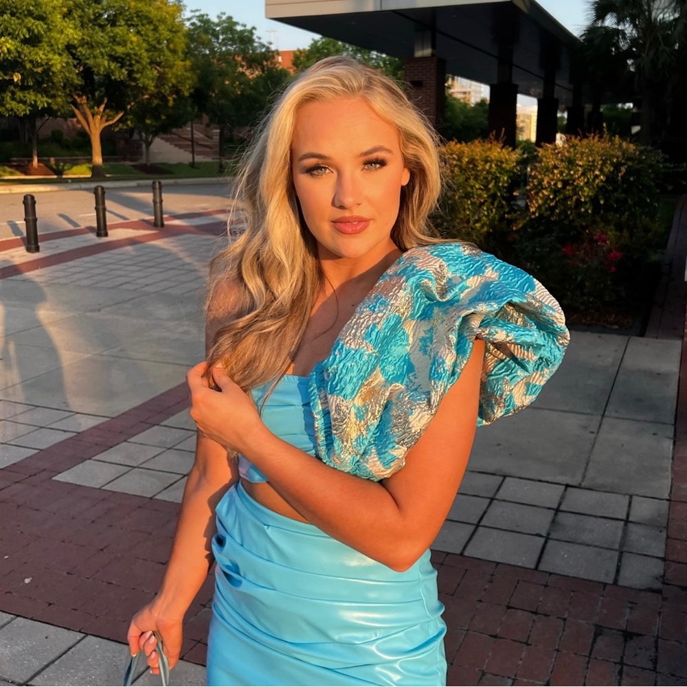 Blue set - Picture 2 of 3